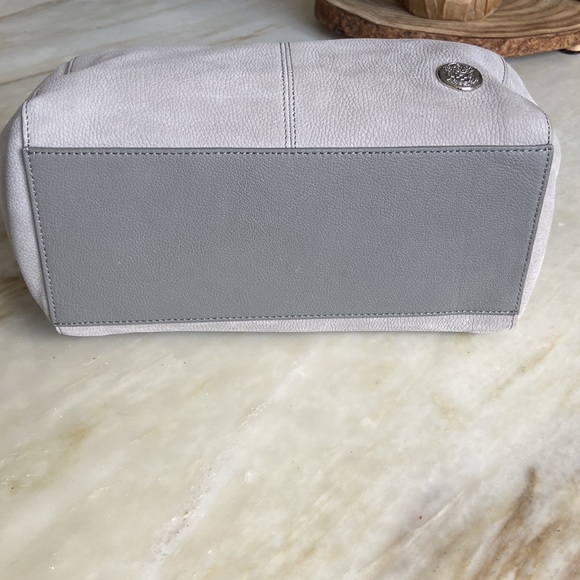 Vince Camuto Ayla Leather Purse in Cloud grey- multi pocket, brand new condition - Picture 6 of 12